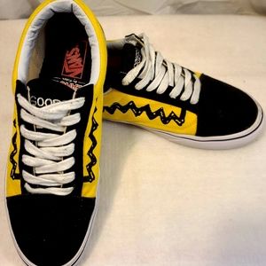 VANS x PEANUTS OLD SKOOL CHARLIE BROWN LIMITED Edition Sz. 10 Excl Condition..